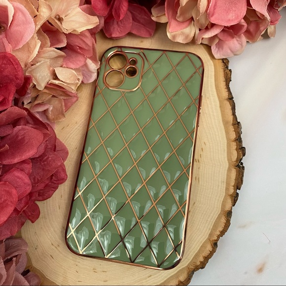 Luxury Sage Green and Gold Electroplated 3D Design iPhone & Samsung Galaxy Case - Picture 5 of 16